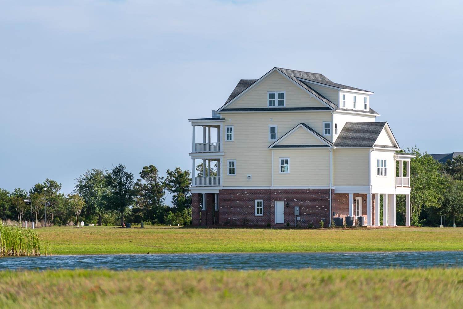 Cannonsgate custom home design exterior