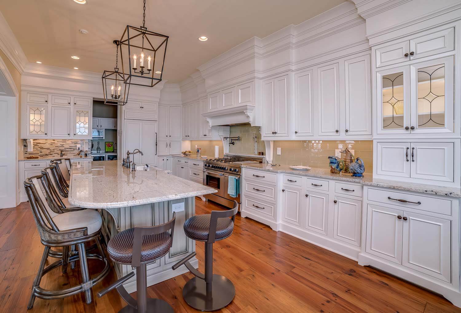 Charlestonian Custom home design NC archway