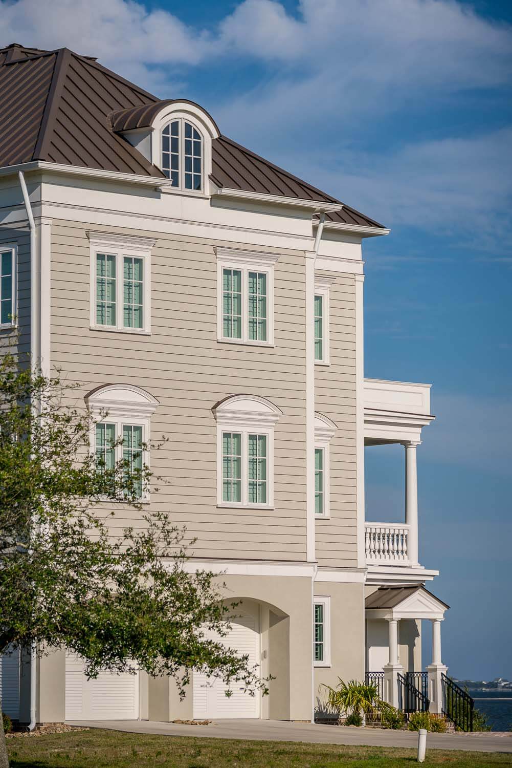 Charlestonian Custom home design NC exterior