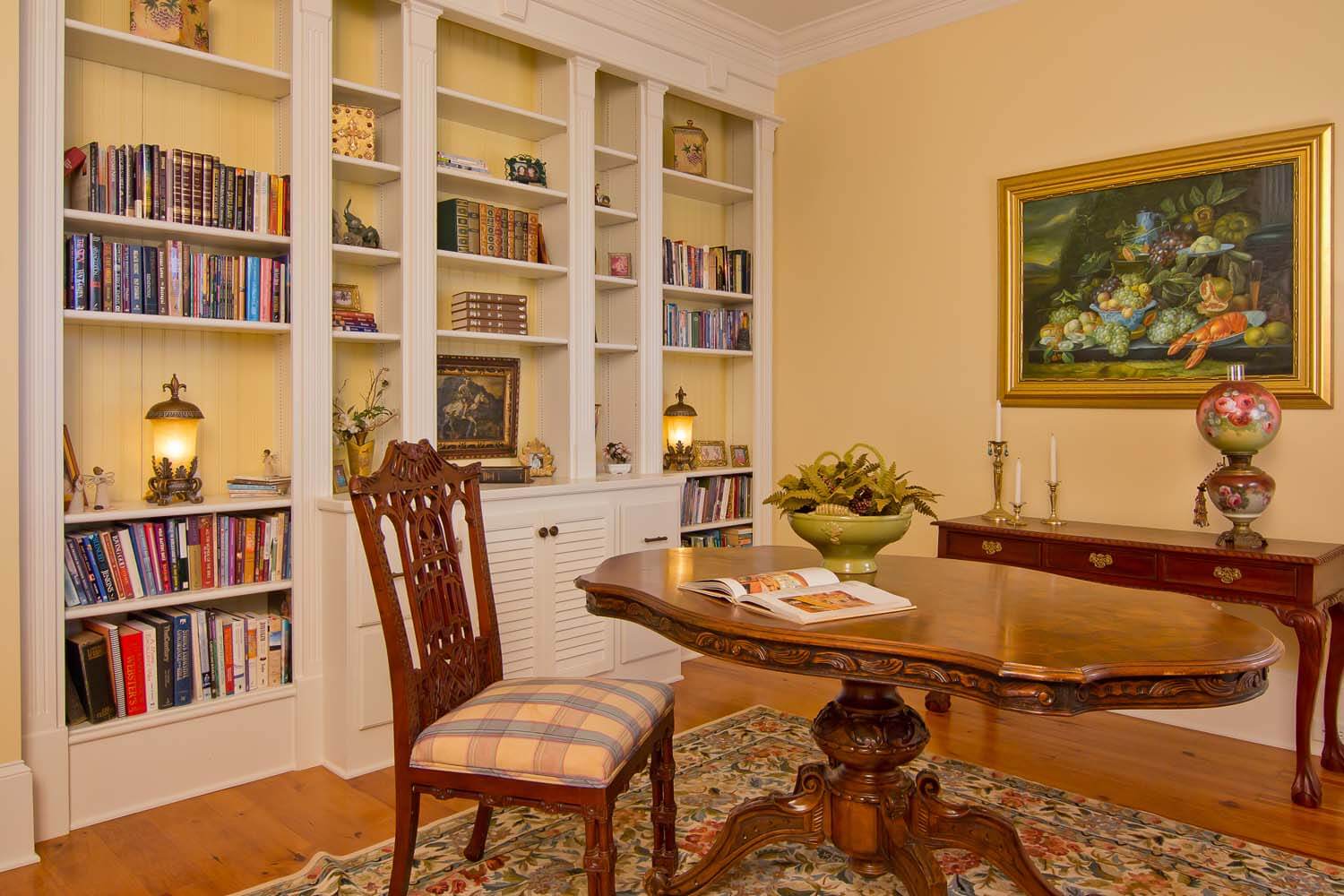 Atlantic Beach Custom cottage home design dining room