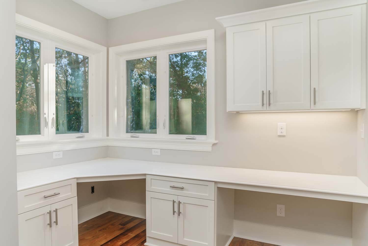 Pine Knoll Shores custom home design butlers pantry