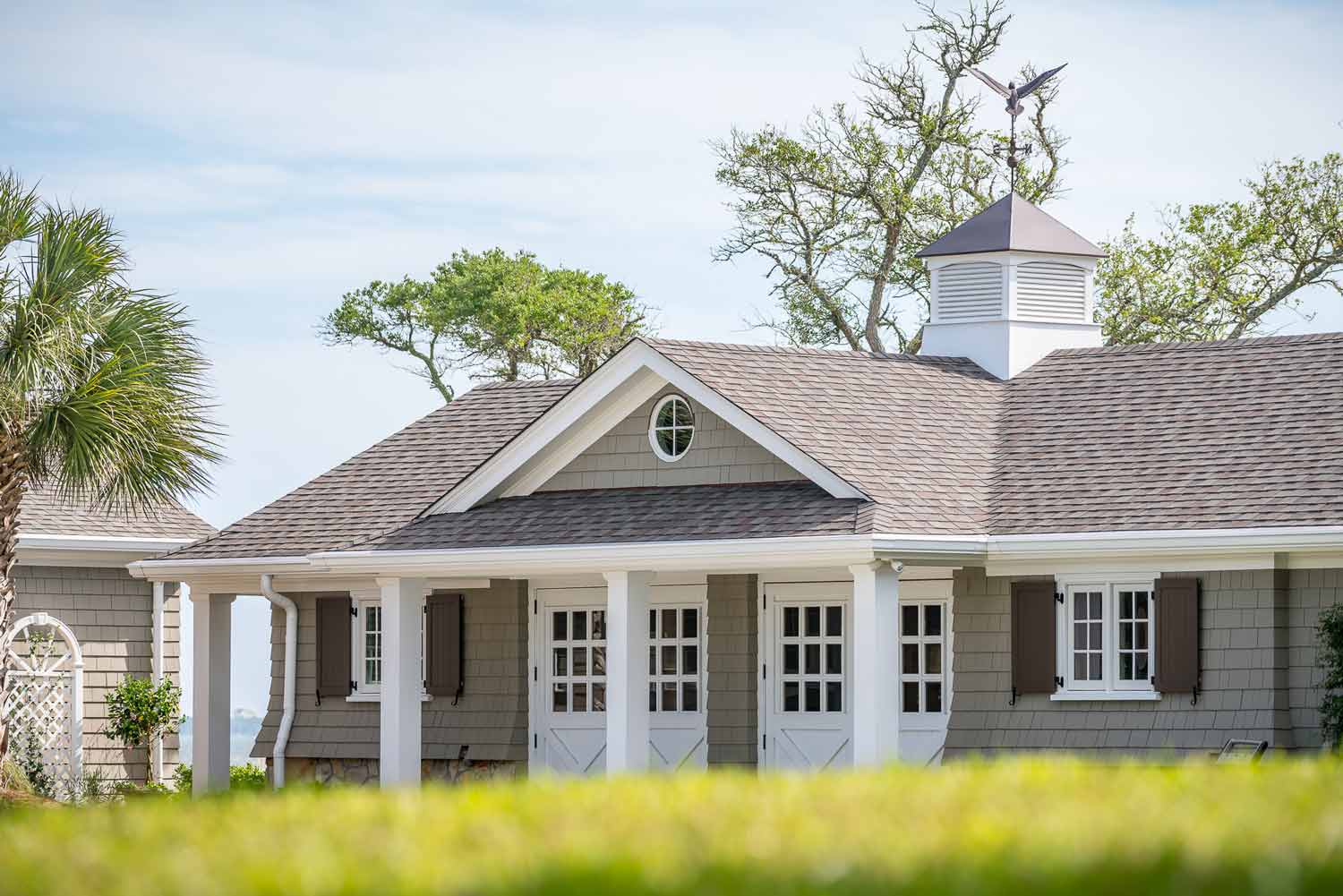 Sound Front custom home design remodal exterior